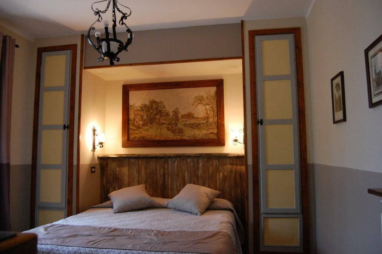 גוביו Agriturismo Countryhouse Le Giare מראה חיצוני תמונה
